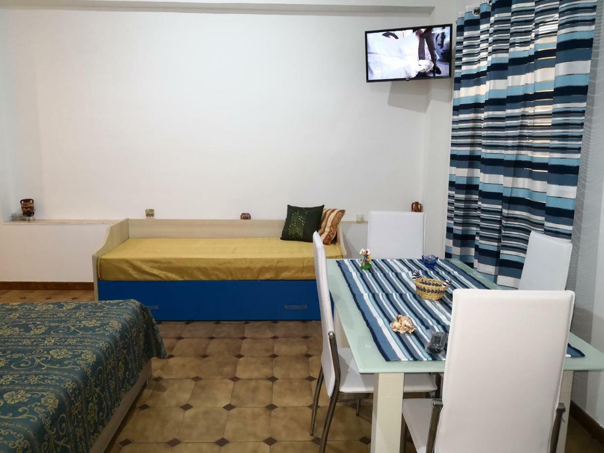 Monolocale Trappitello - Apartments Таормина Екстериор снимка